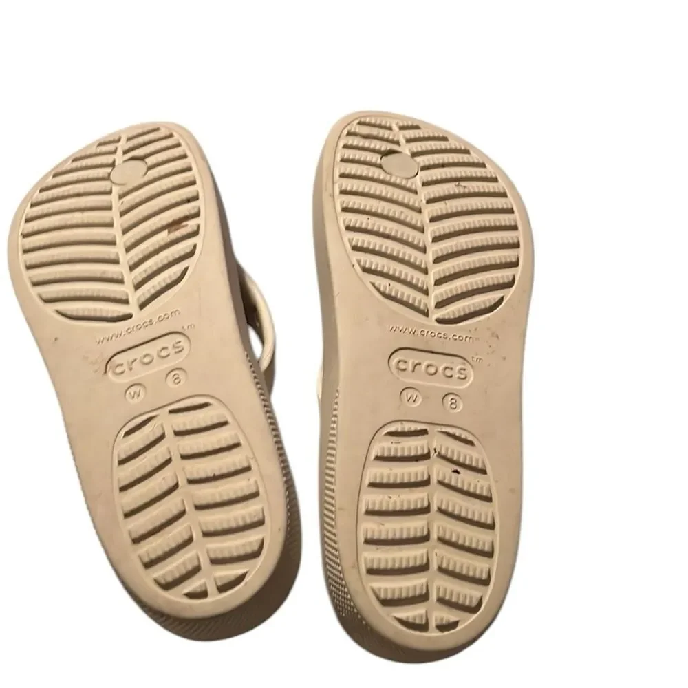 Crocs Cream Flip Flops Size 8